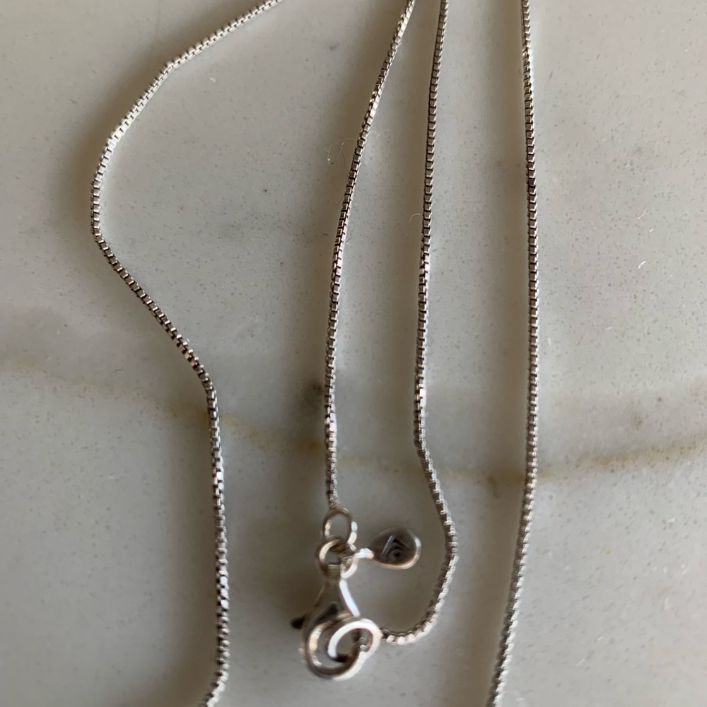 Silpada N2716 Teardrop .925 Sterling Silver Necklace - Picture 4 of 5